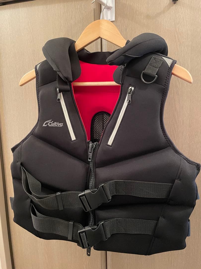 Cultiva カルティバ　撃投ボディプロテクター