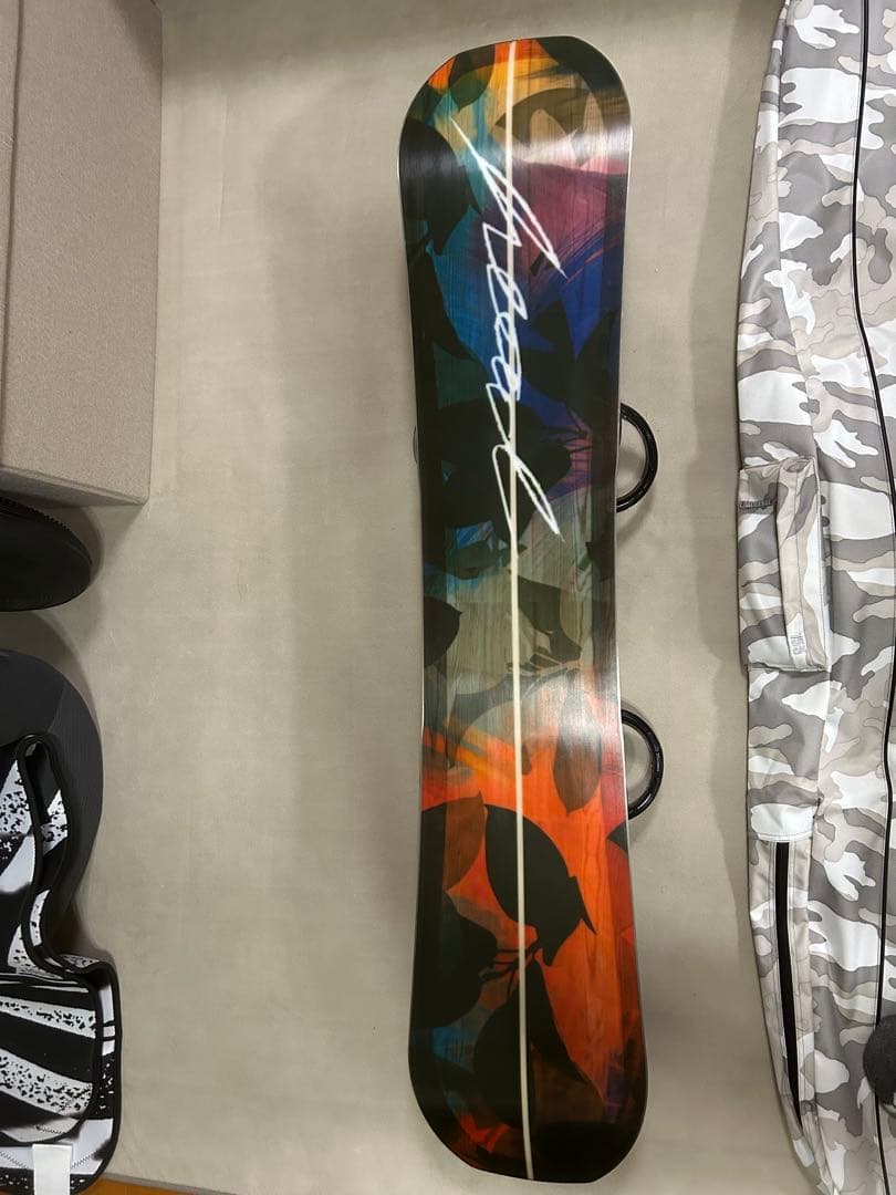 HEADスノーボードセット　ボード138 ビンディング、ケース付き