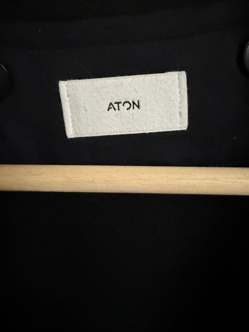 ATON AIR WEATHER SHORT MODS COAT サイズ4 黒