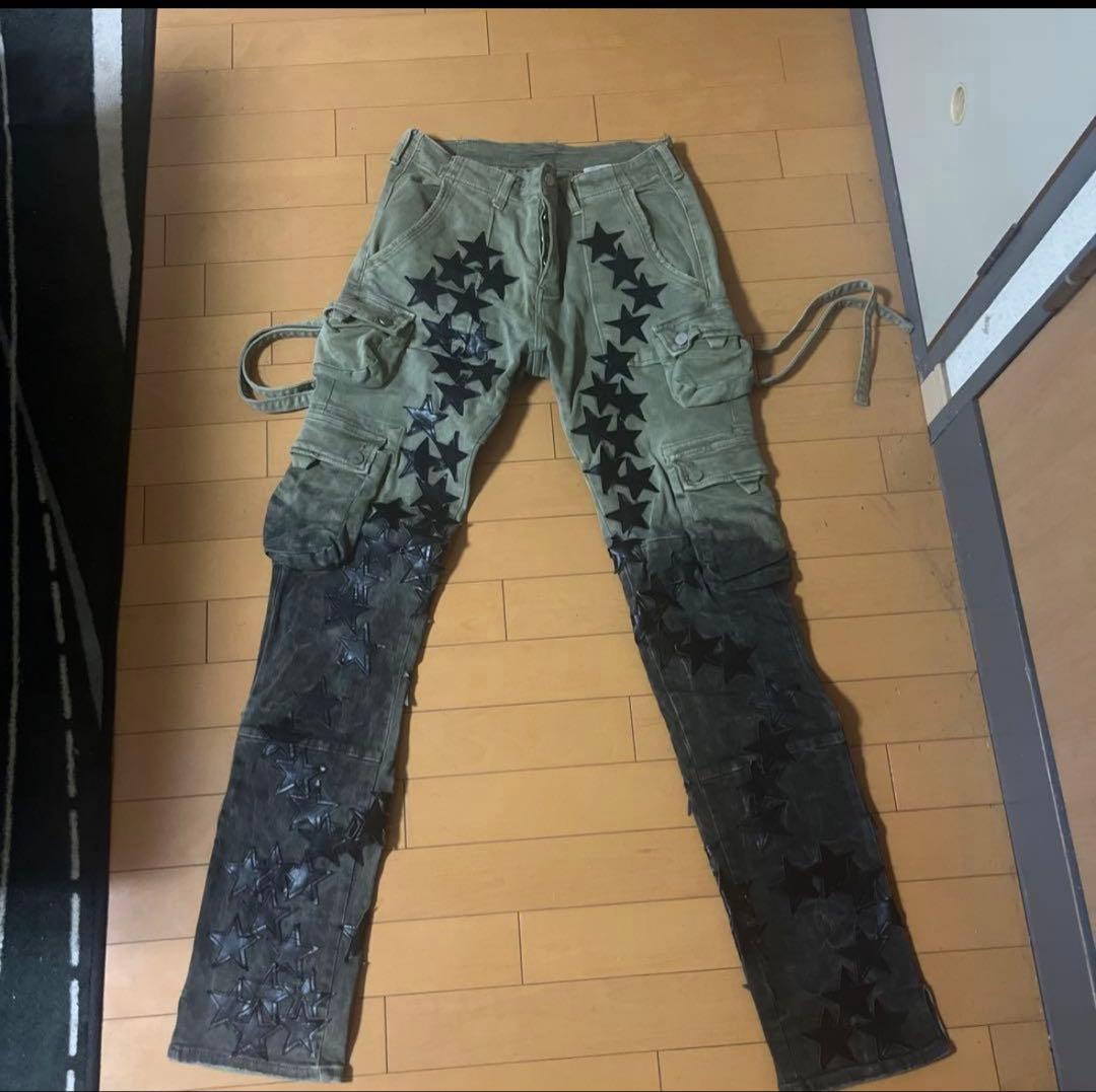 15000円2回のみ着用mnmlフレアカーゴパンツ 星型刺繍 オリーブグリーン