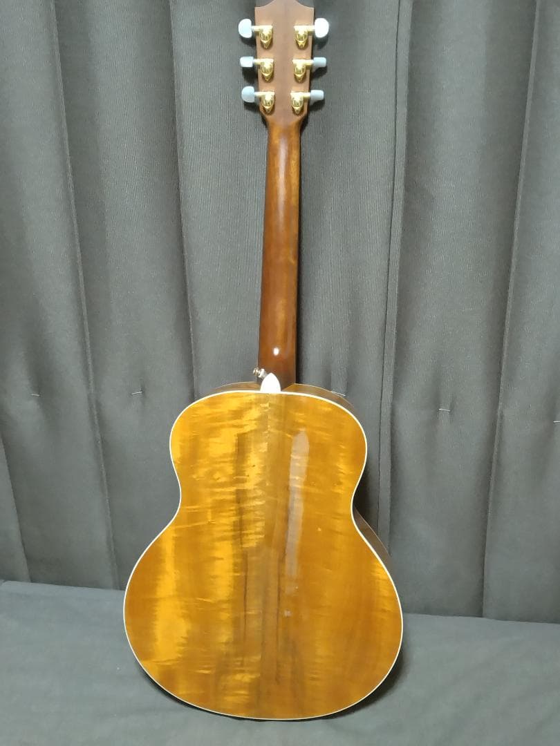 【楽器店で点検済み・超美品】Headway HTJ-SAKURA 桜ギター