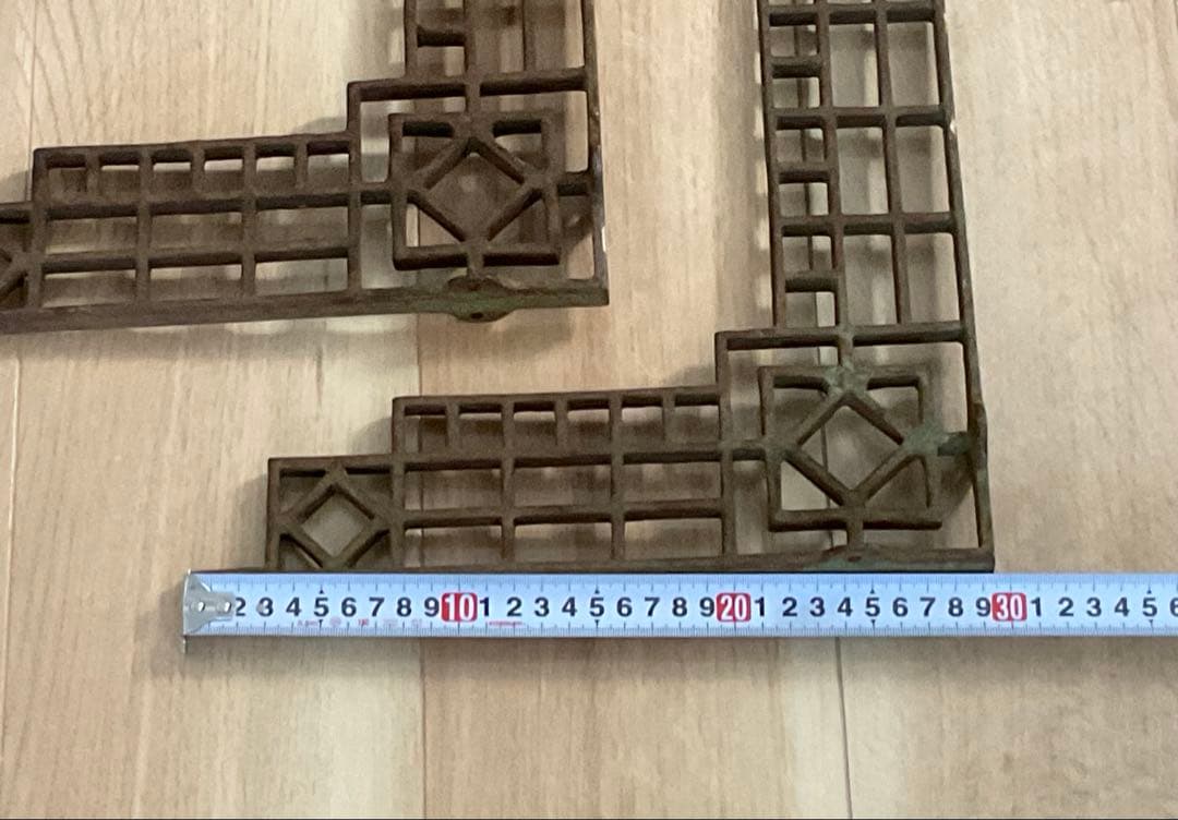 ヴィンテージ　アングル　L字型棚受け　アイアンブラケット　古鉄　古道具