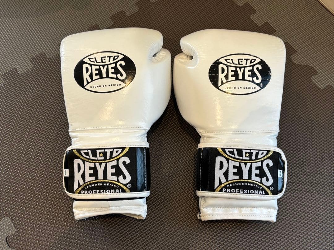 CLETO REYES レイジェス グローブ 14オンス レザー 白　ホワイト