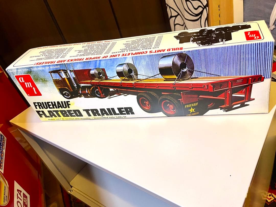 AMT 1/25 フルハーフ トレーラー Fruehauf Flatbed
