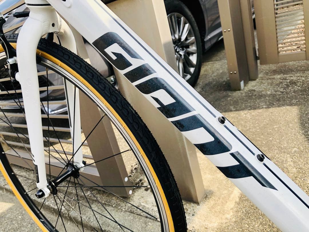 ☆GIANT ESCAPE RX ジャイアント エスケープ Mサイズ 人気の白