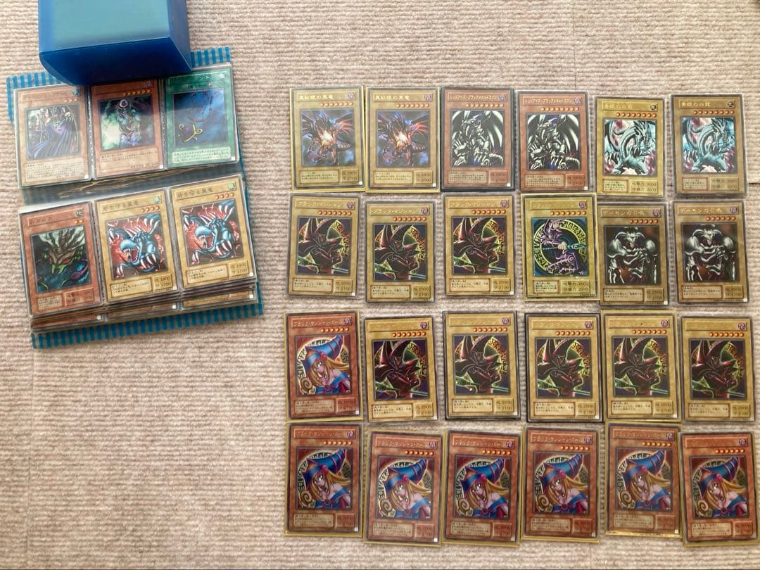 小学生から集めていた遊戯王カードをお譲りします！