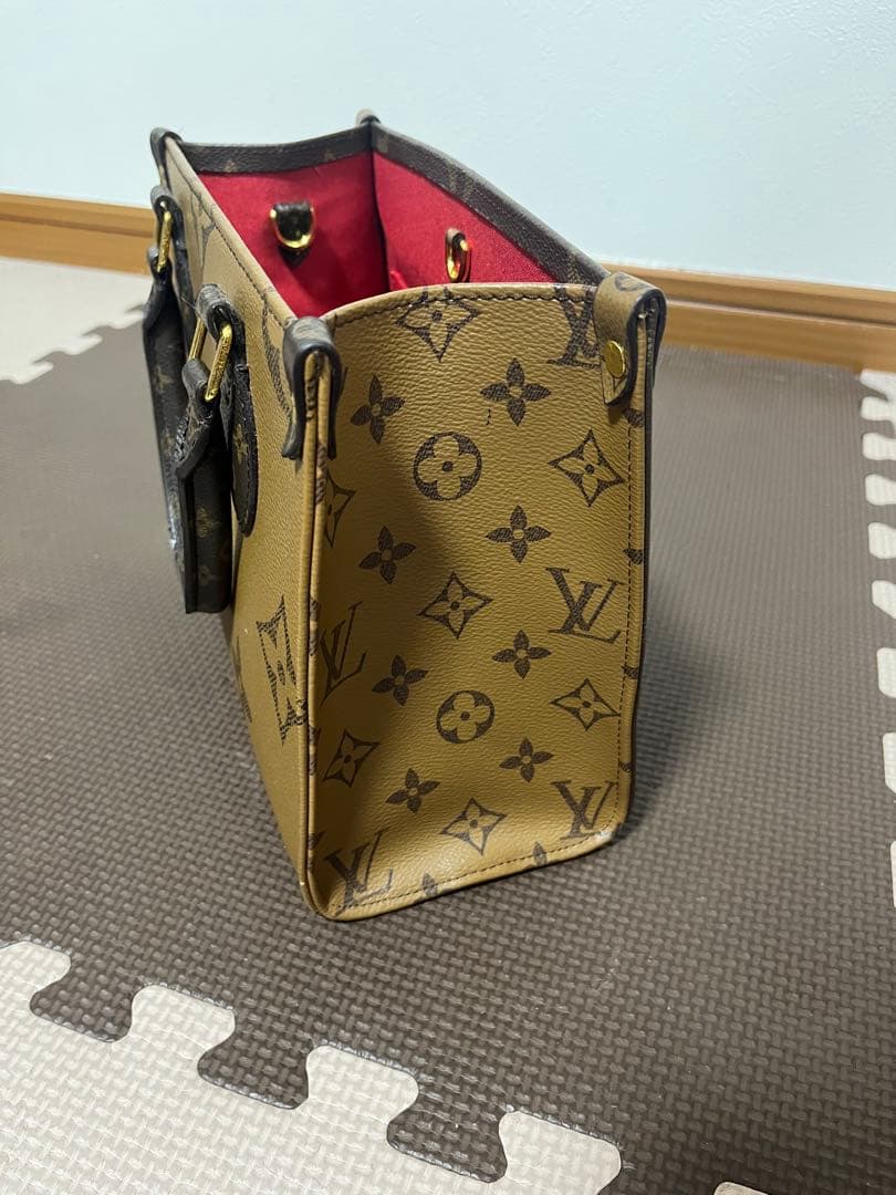 LOUIS VUITTON ルイ・ヴィトン モノグラム オンザゴー
