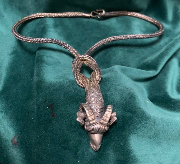 ギリシャアテネの銀製ネックレス、アンティーク美術工芸品