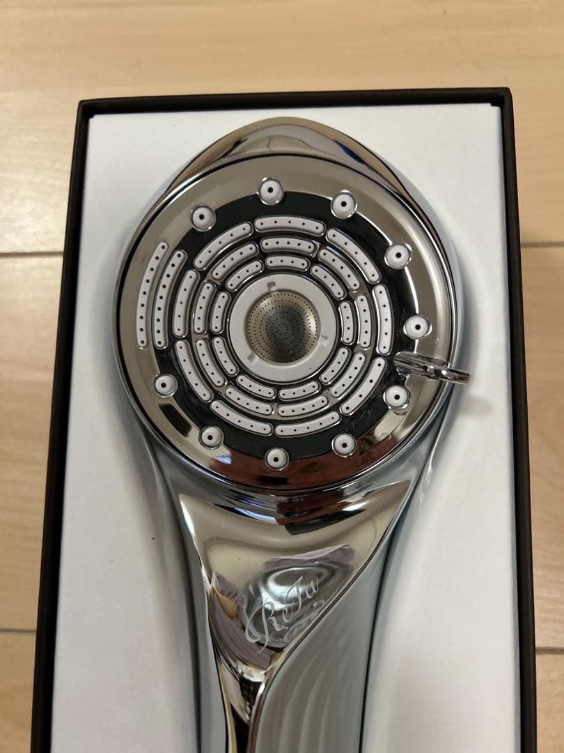 ReFa 最新ファインバブルUホワイト