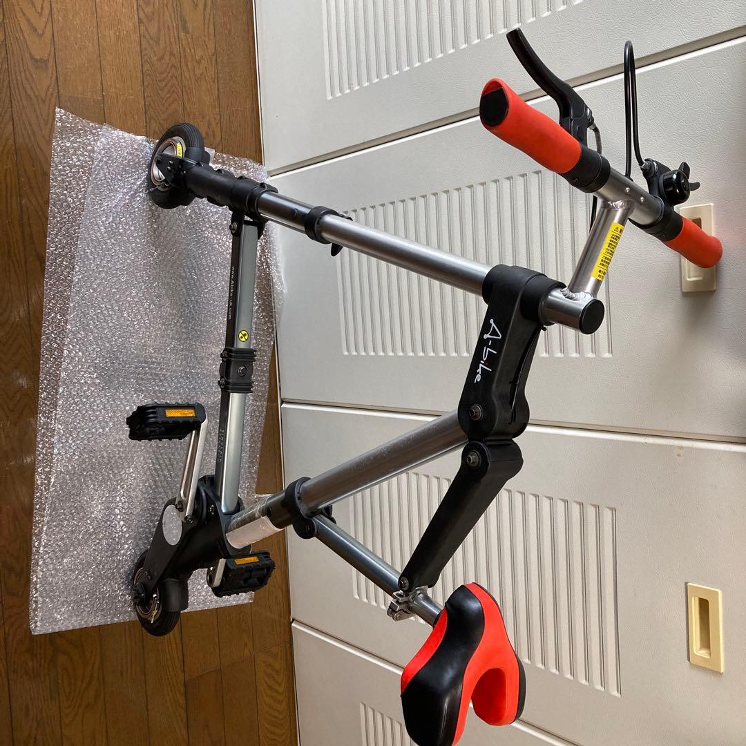 A-bike 超軽量コンパクト折りたたみ自転車 model DZB01 中古