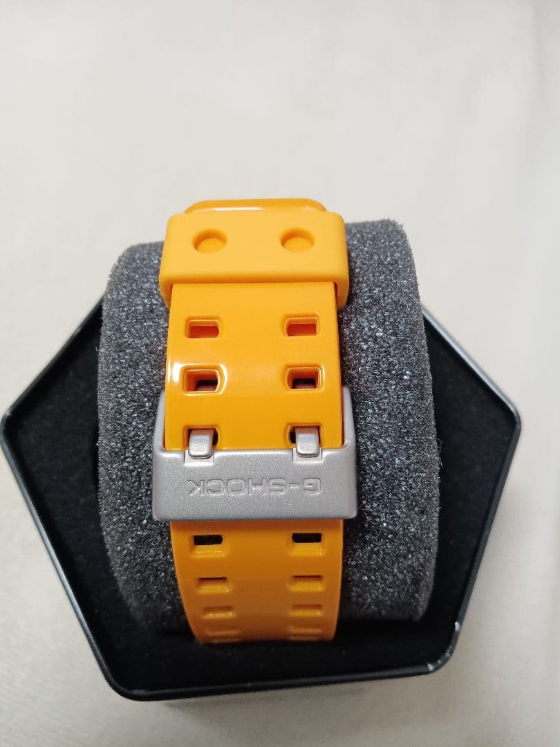 値下げ 新品 CASIO G-SHOCK レアカラー GA-100A イエロー