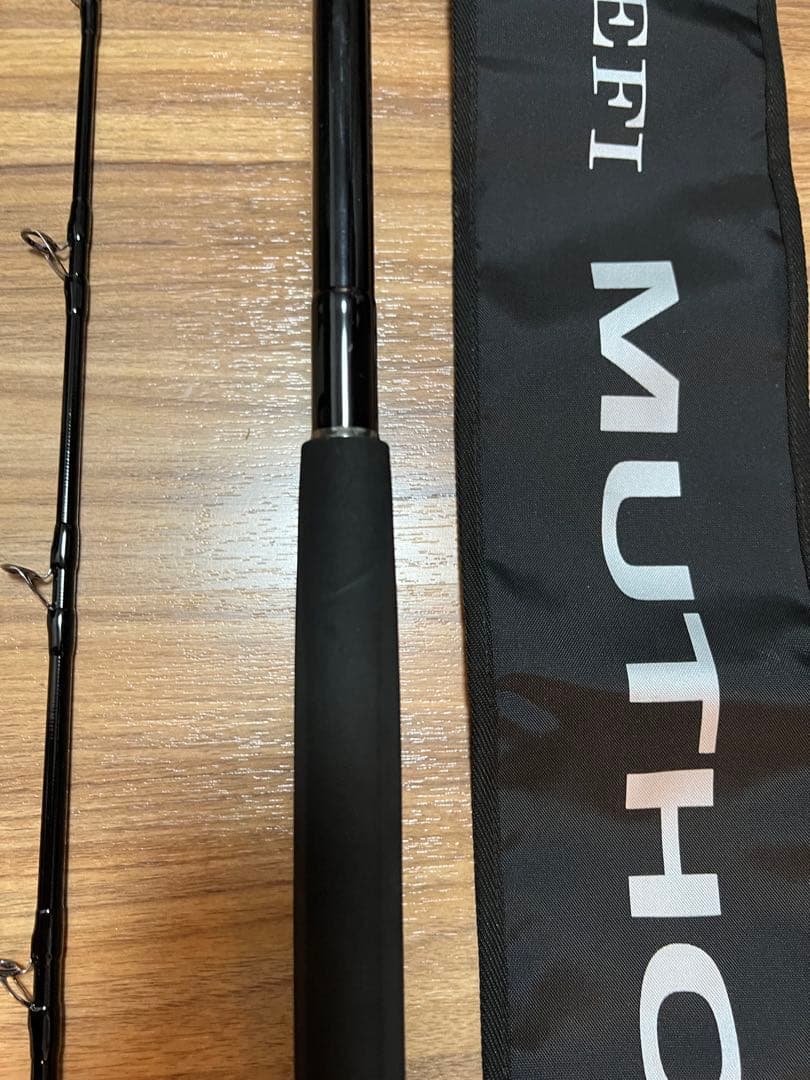 ゼナック　ミュートスアキュラ100HH TYPE R