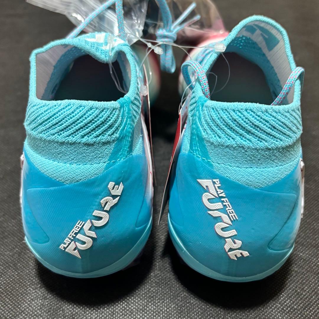 プーマ サッカースパイク フューチャー 8 アルティメット リチャージ 27cm