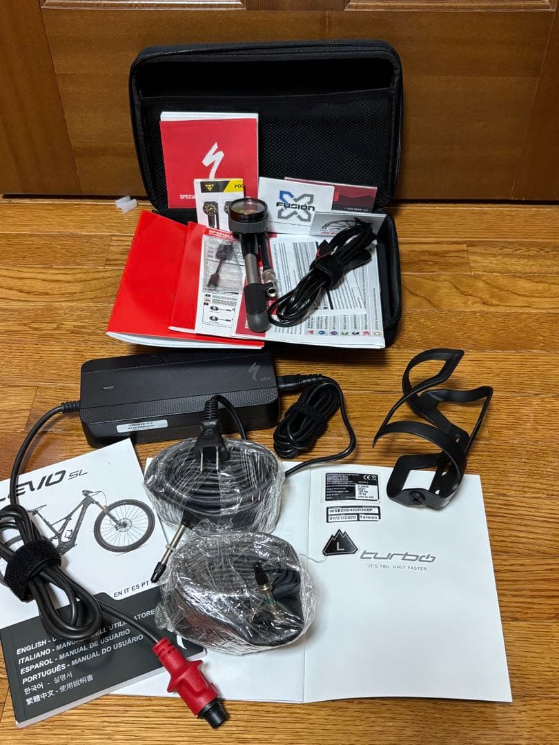 自転車本体 SPECIALIZED TURBO LEVO SL EXPERT CARBON