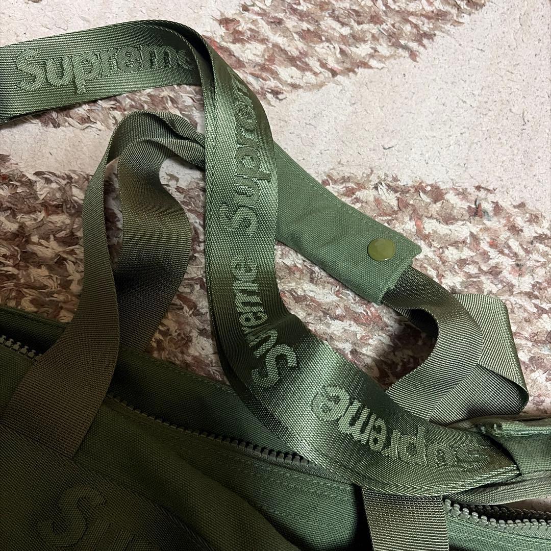 Supreme ショルダーバッグ カーキ　シュプリーム　2025ss トート