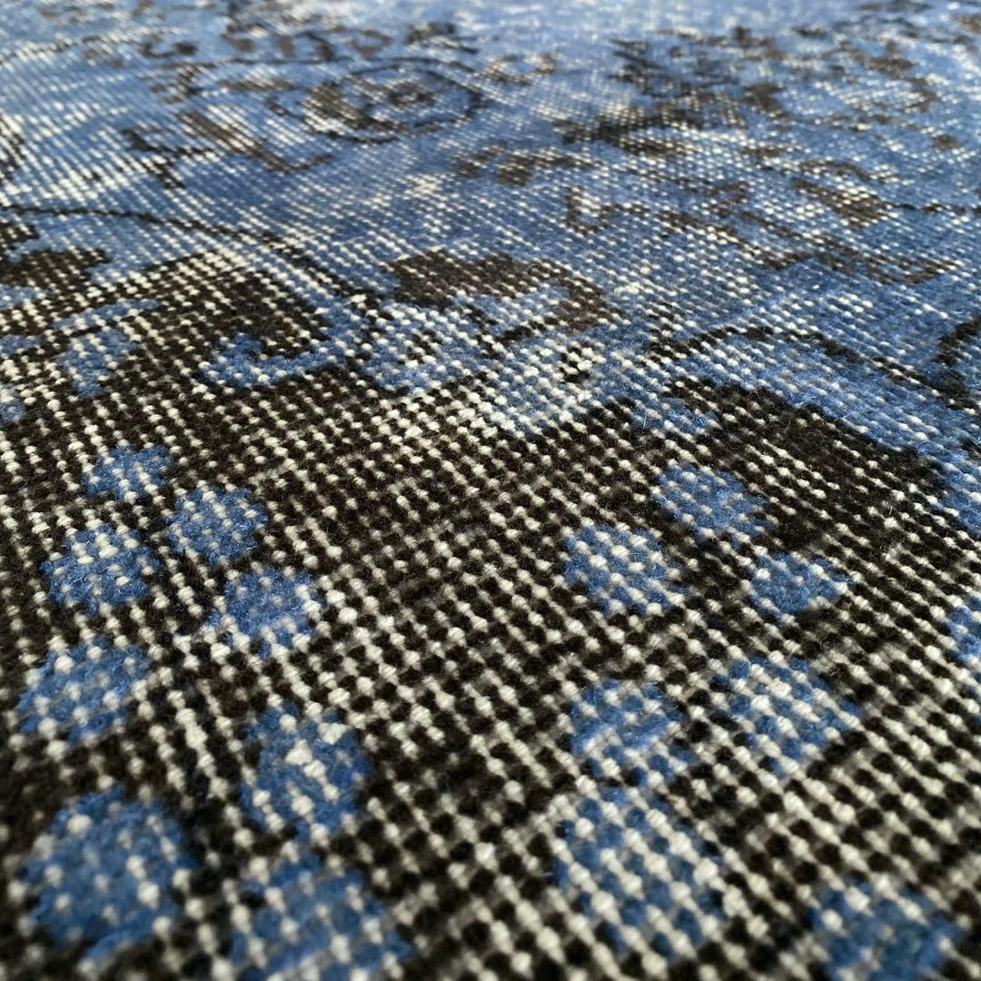 くすみスカイブルー　ヴィンテージラグ　オーバーダイ　トルコラグ