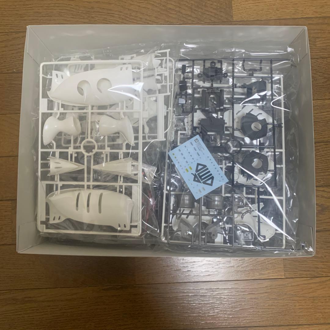 AMX-004DMD Qubeley Damned プラモデル