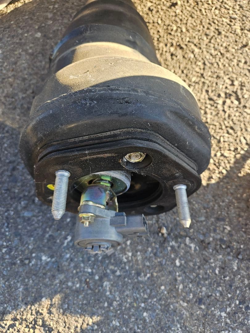 50センチュリー フロントエアサス