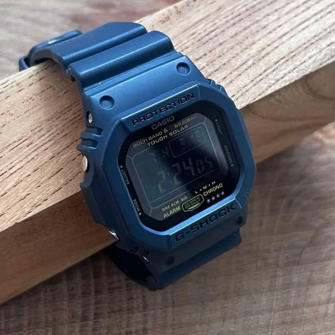 CASIO G-SHOCK GW-M5610NV 電波ソーラー デジタル