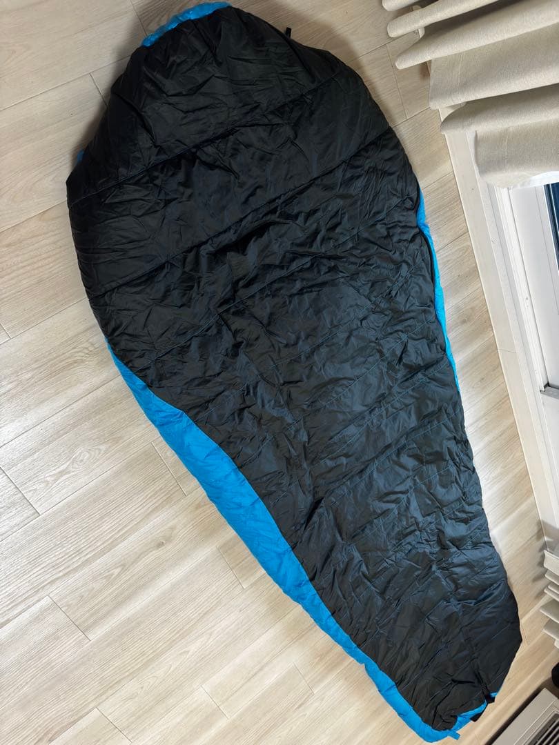 ISUKAアルファライト 1300EX シュラフ 寝袋 ブルー ウィン