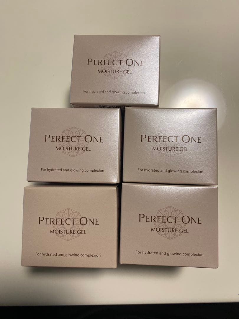 り*え様 パーフェクトワン モイスチャージェル 75g新品未開封×5個セット　格