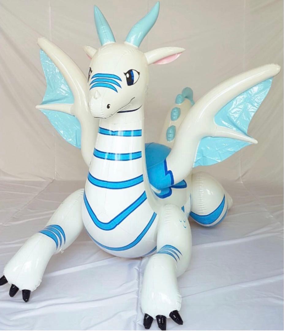 ホワイトドラゴン　フロート　空気ビニール風船　浮き輪　レア　希少　バルーン