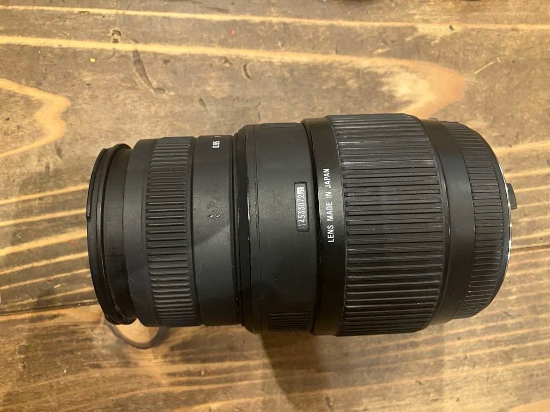 Nikon D40 ダブルズーム　SDカードリーダー付(シャッター回数3082)