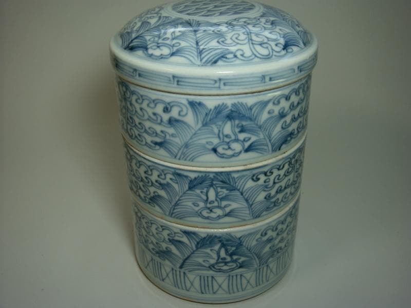 鉢■古伊万里 古い染付三段重 青海波文様 重鉢 花唐草 古陶磁器 時代物 骨董■