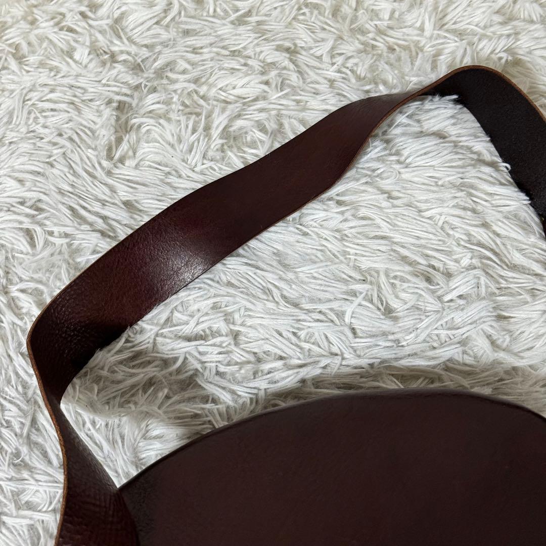 未使用級✨LONA ロナ　MILI ミリ　ボディーバッグ　ブラウニー　レザー