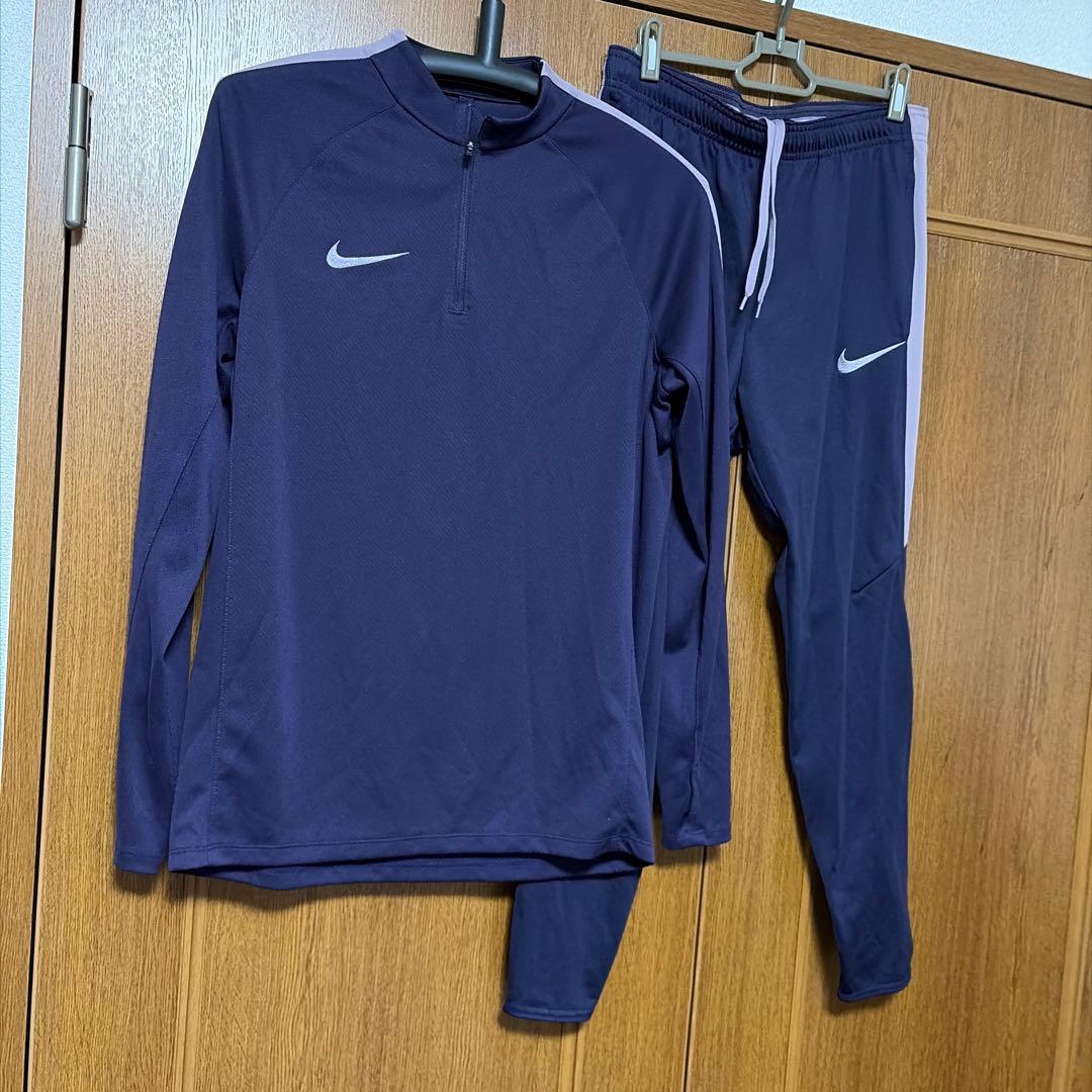 Nike ダークパープル ジャージ　上下セット