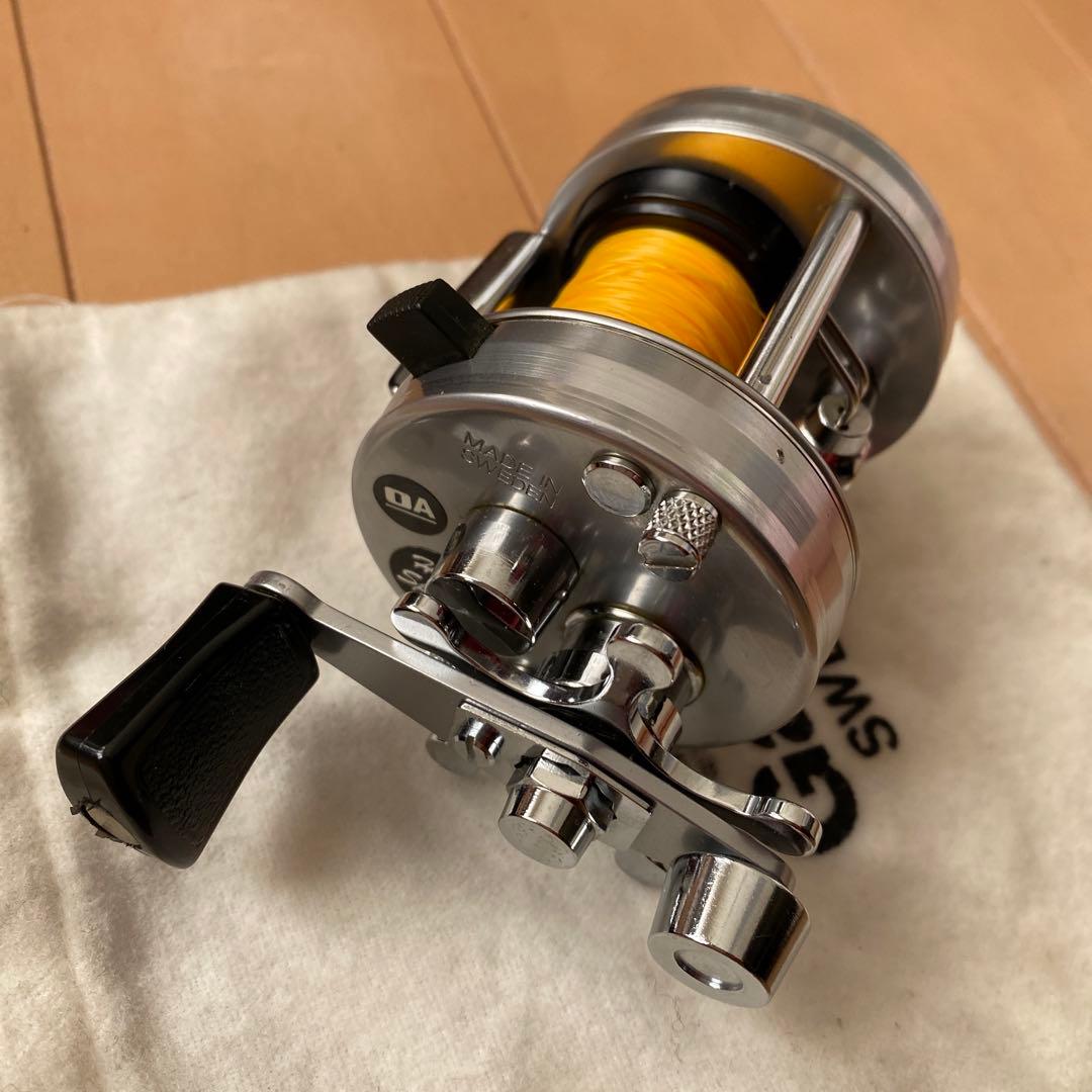 Abu　アンバサダー 2500C セレクト　希少　シルバー　アブガルシア