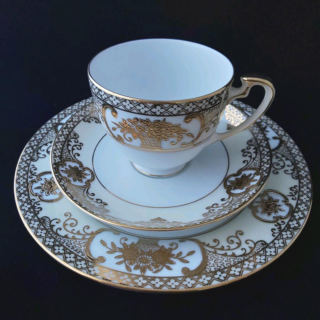 オールドノリタケ　花籠　トリオ　金彩良好　カップ&ソーサー　アンティーク　里帰り