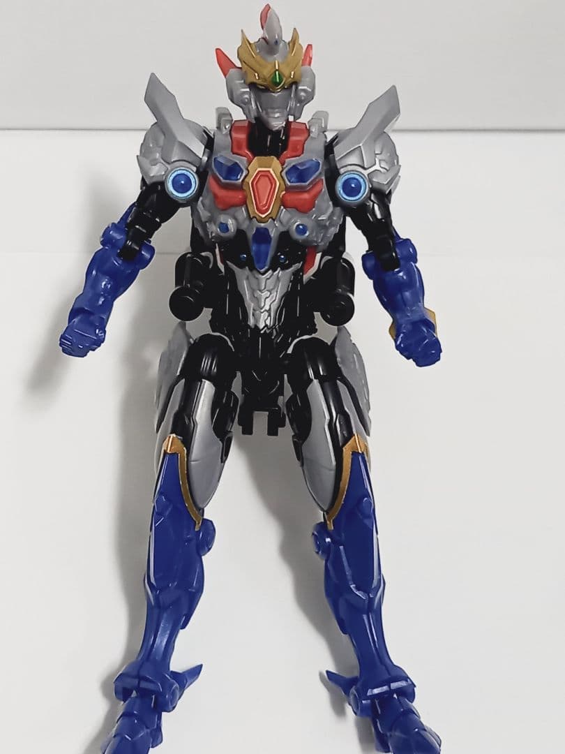 MODEROID ダイナゼノン ／ グリッドマン&ビッグゴルドバーン　2ヶセット