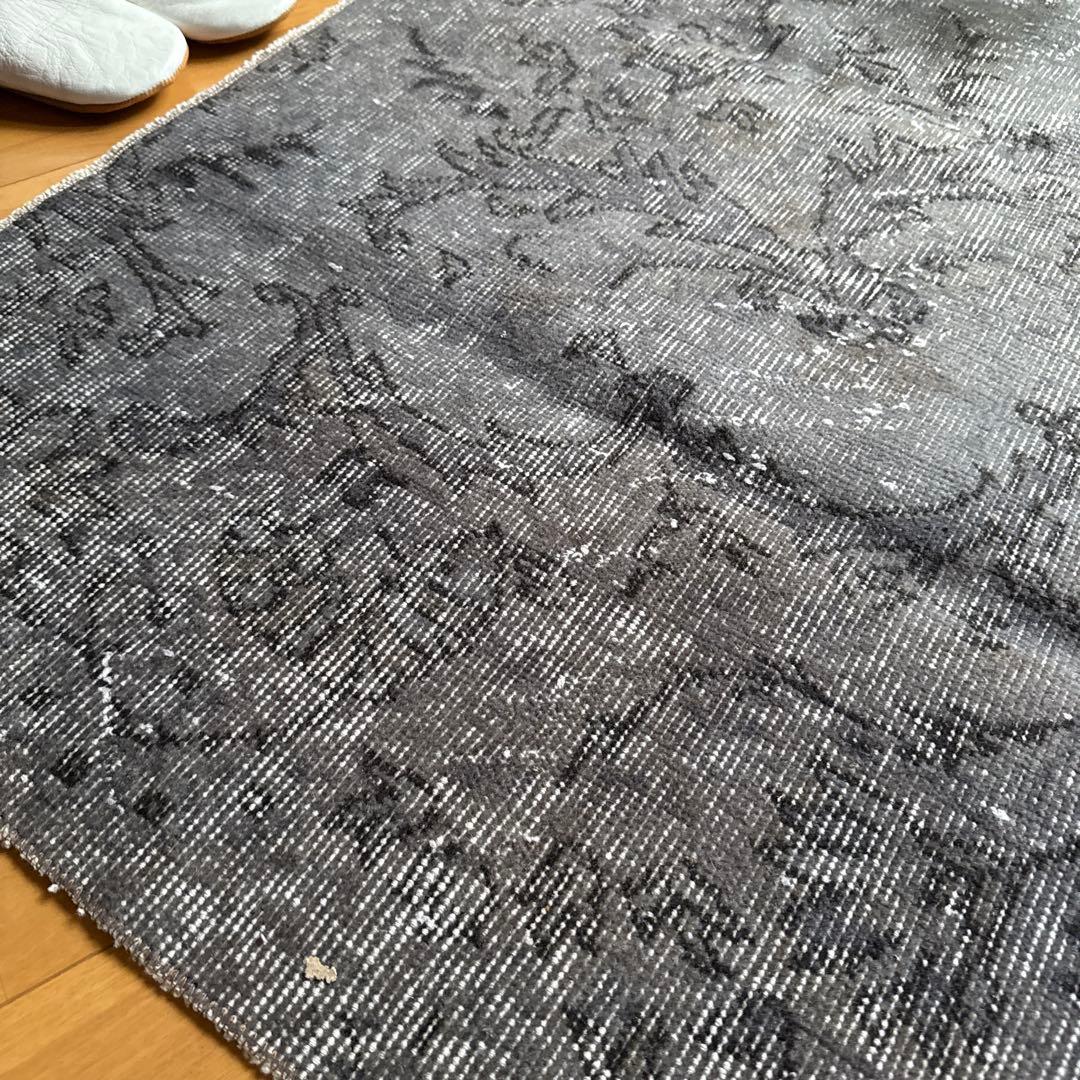92.5×92.5 正方形　ダークグレイ　ボタニカル　トルコヴィンテージラグ
