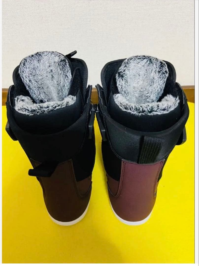 スノボ　ブーツＦＬＡＸ　24cm 新品