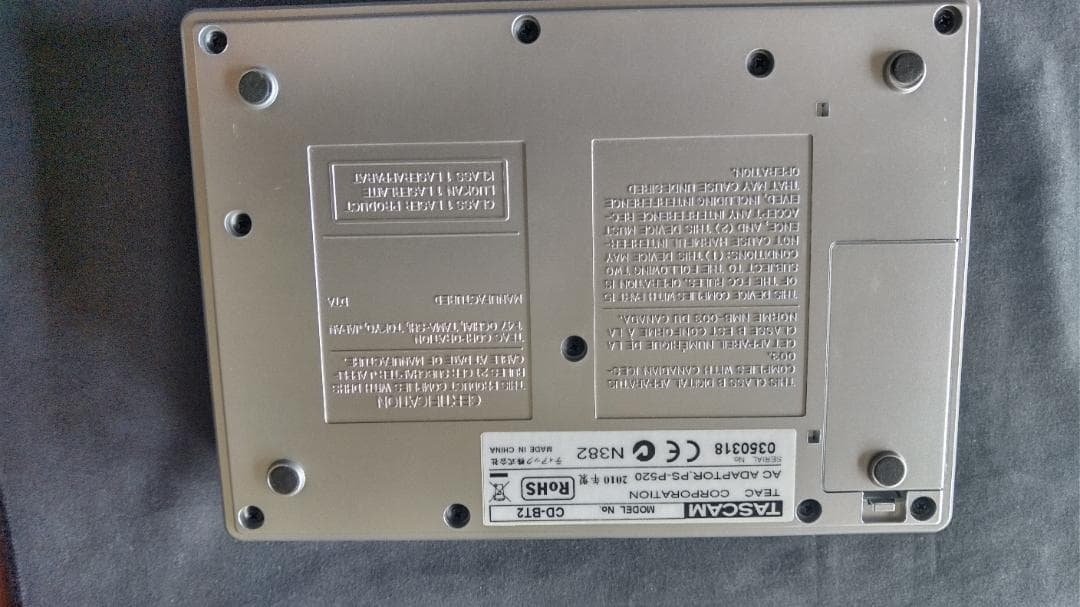 TASCAM CD-BT2 ポータブルベーストレーナー