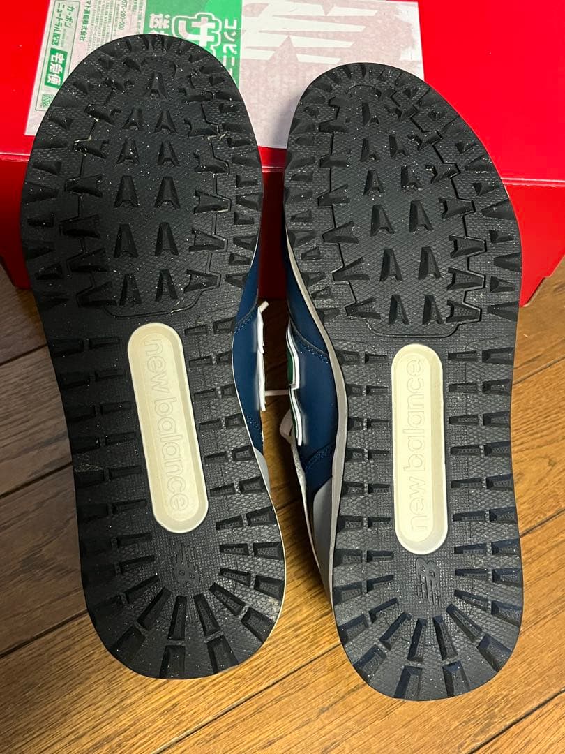 ニューバランス　24センチ　2E レディース　ゴルフシューズ