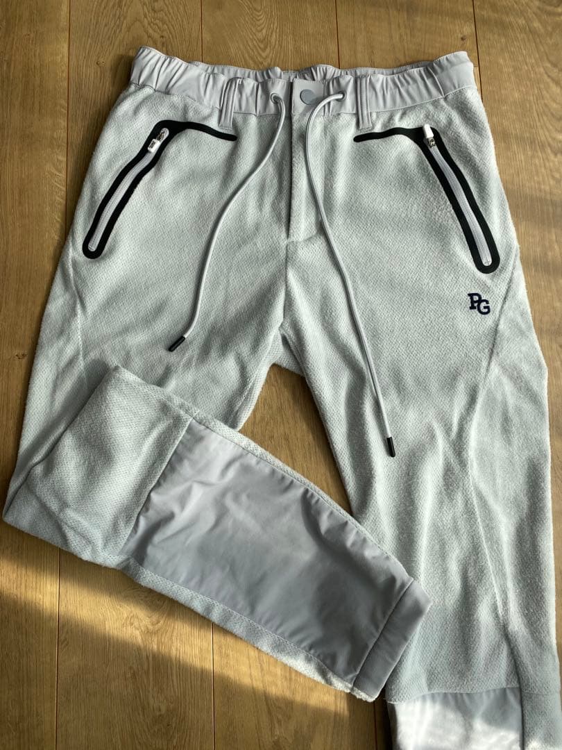 美品　パーリーゲイツ 冬用　上下 セット