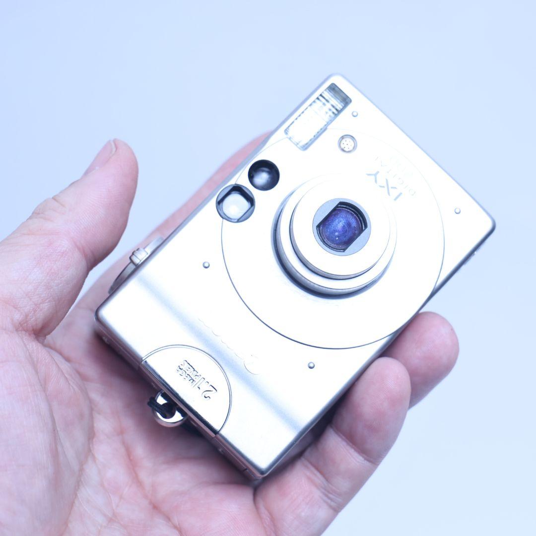 スマホ転送可 デジタルカメラ　Canon IXY DIGITAL200　カード付