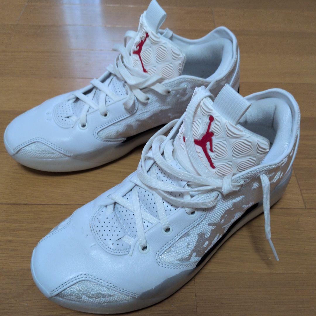 Jordan バスケットボールシューズ ホワイト/レッド