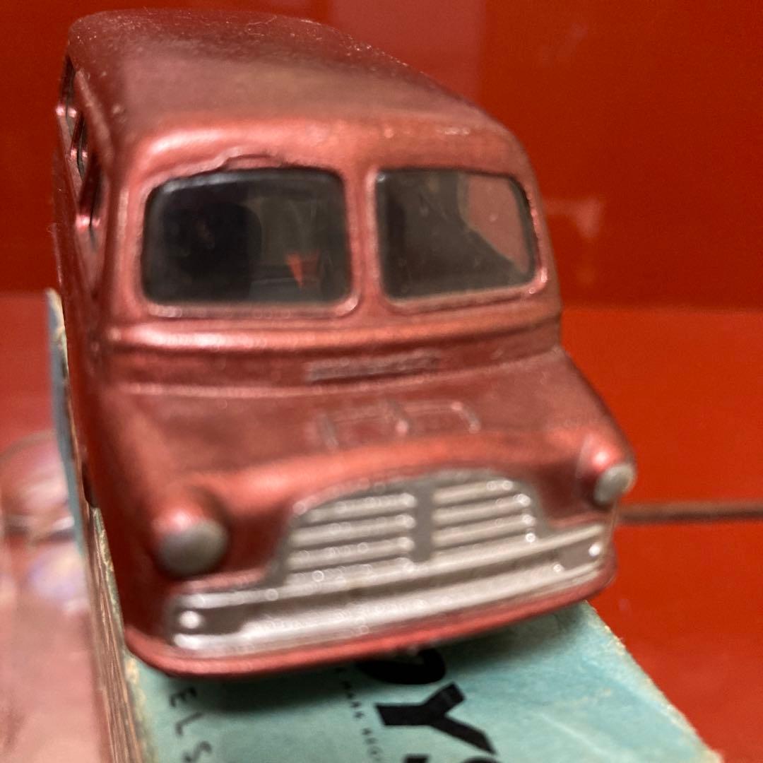 Corgi Toys 404 Bedford Dormobile ミニカー