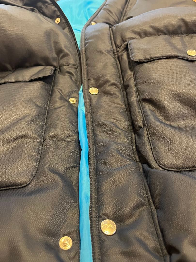 ［美品］umbro　ロングダウンコート　 ベンチコート　ネイビー フード付　L