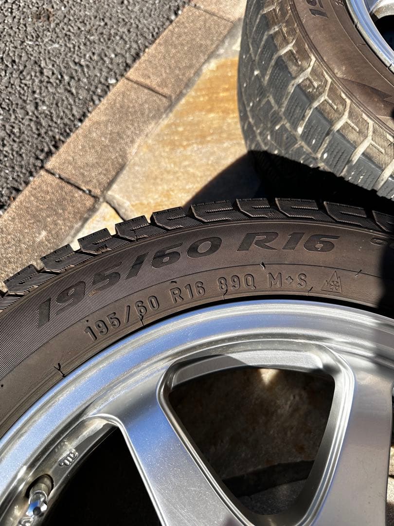 16インチ アルミホイール タイヤ セット