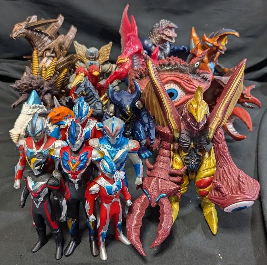 ウルトラマンギンガ＆ファイブキング他登場怪獣（バンダイ）計20体セット