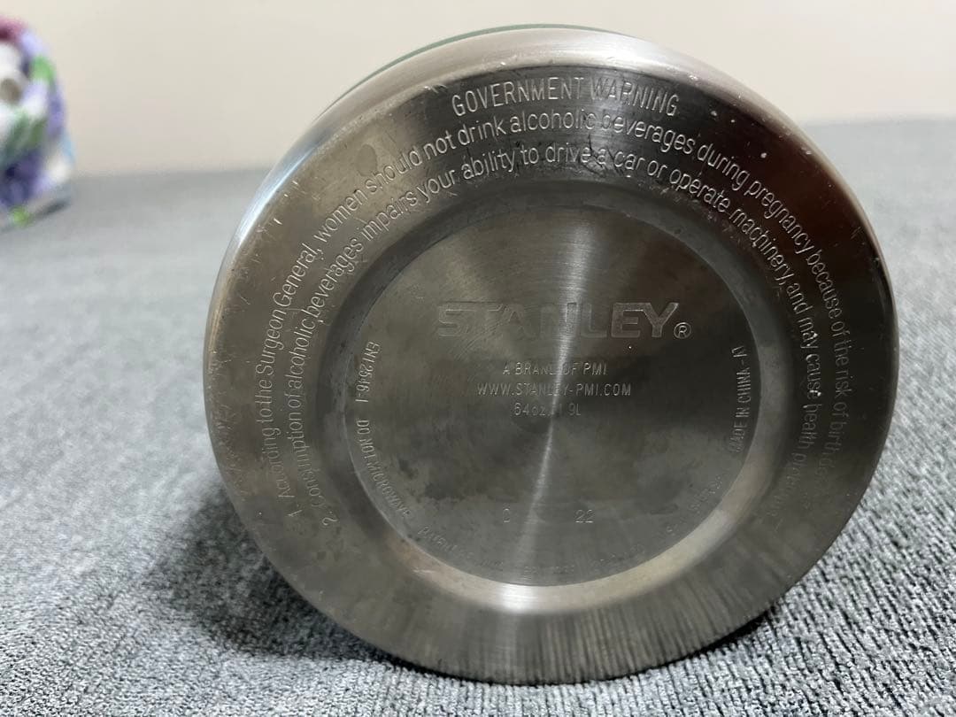 スタンレー クラシック 真空グロウラー 1.9L ハンマートーングリーン