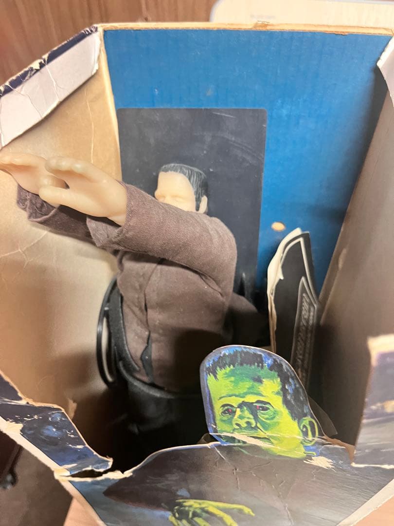 フランケンシュタイン フィギュア 組み立て説明書付き