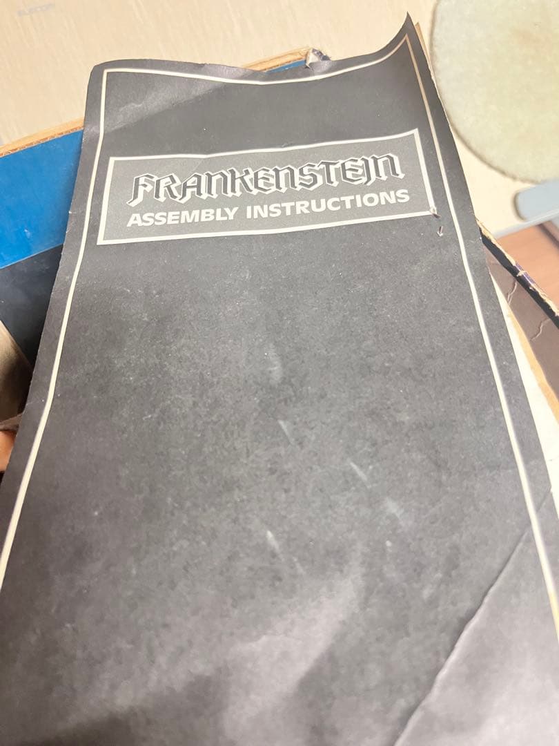 フランケンシュタイン フィギュア 組み立て説明書付き