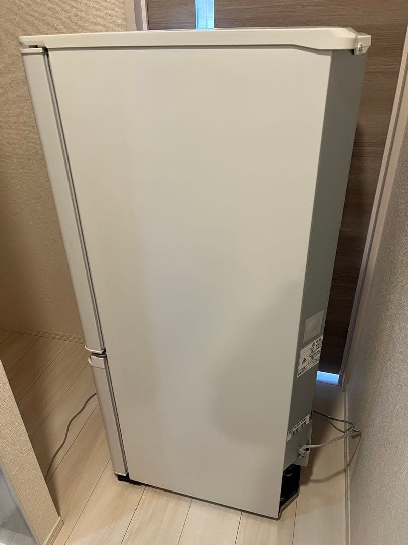 三菱ノンフロン冷凍冷蔵庫 MR-P15G-W1 白 146L 2022年製