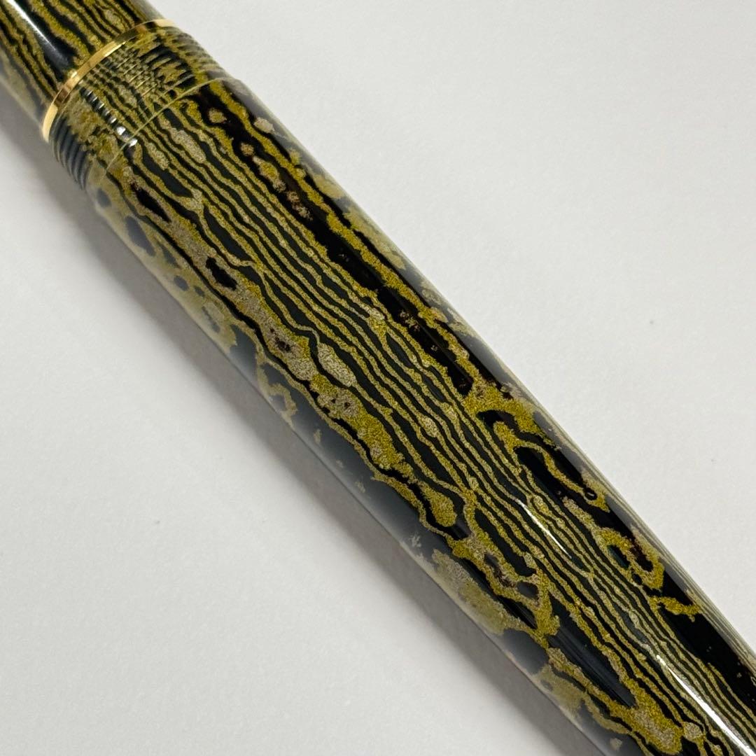 SAILOR セーラー 長刀研ぎ エボナイト 万年筆 猛虎 MF 中細