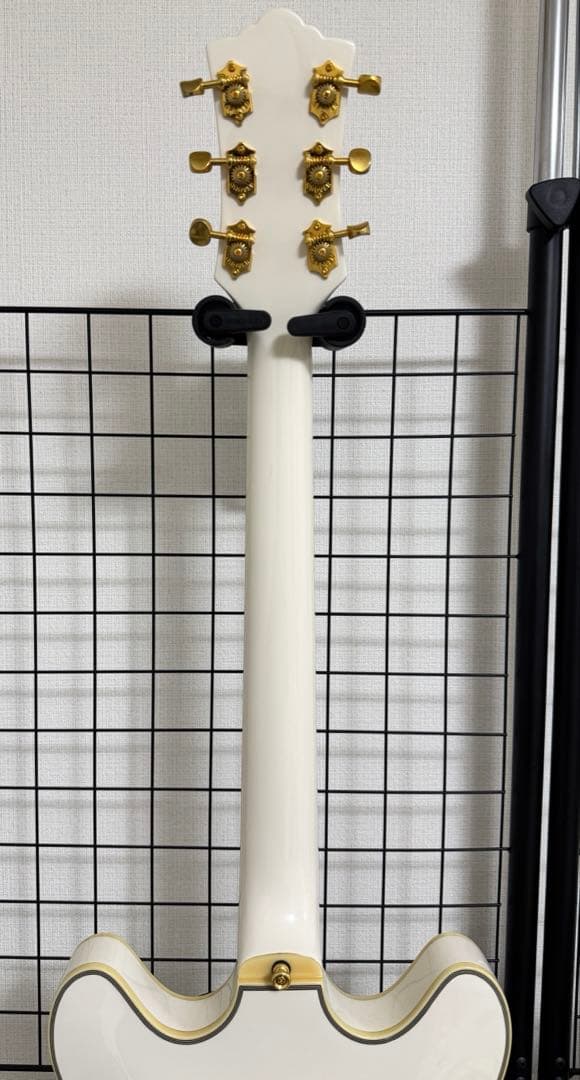 新品同様！　Guild STARFIRE VI エレキギター